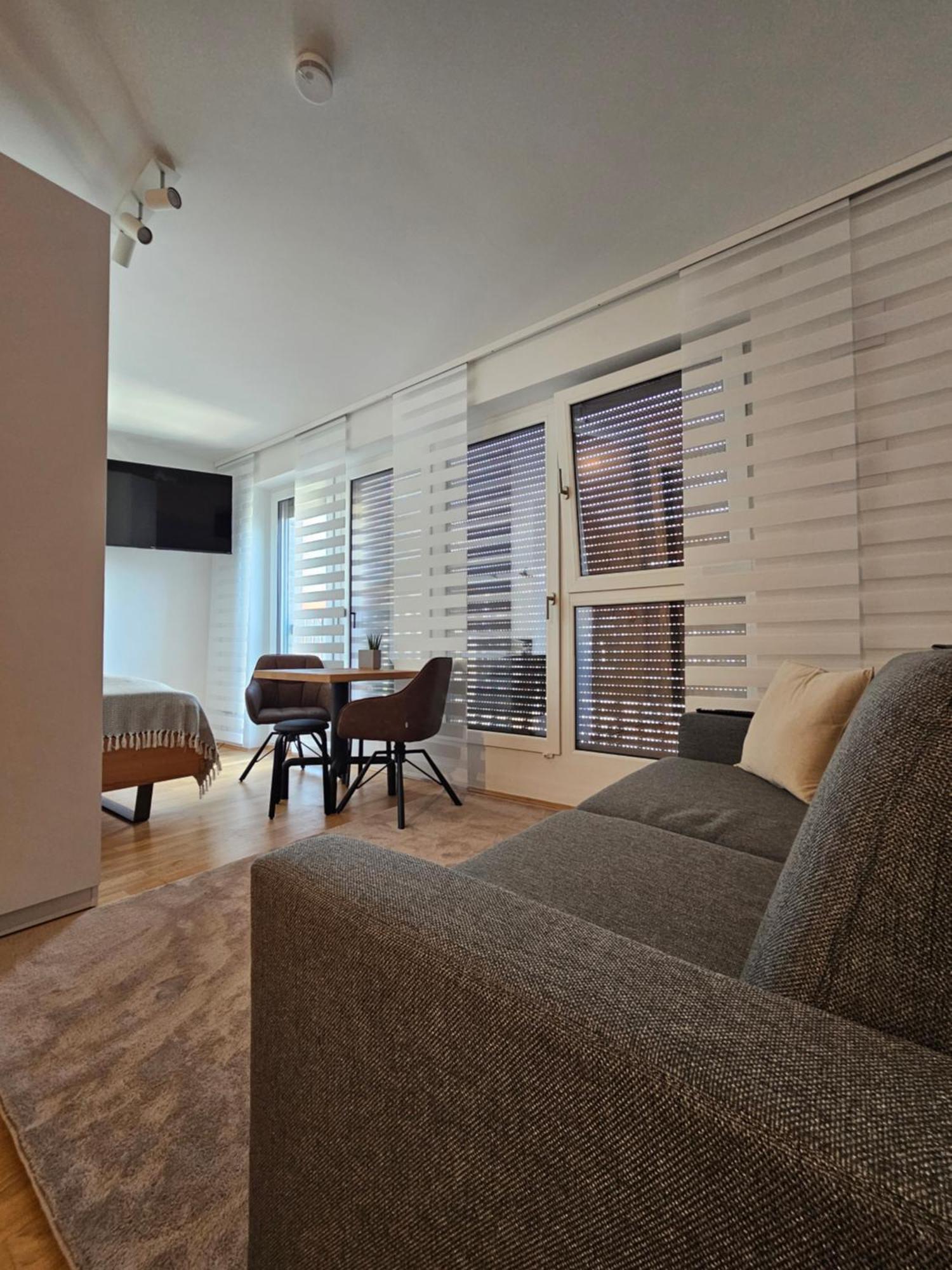 High Class - Design Apartment - Favorite Place - Full Equipment - Public Transport Nürnberg Zimmer foto